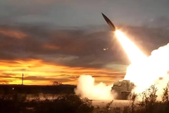 Objavljen je snimak lansiranja 18 američkih projektila ATACMS na Krim /VIDEO/