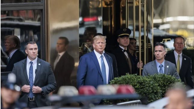 Advokati državne tužiteljke u Njujorku Trampa ispitivali gotovo sedam sati