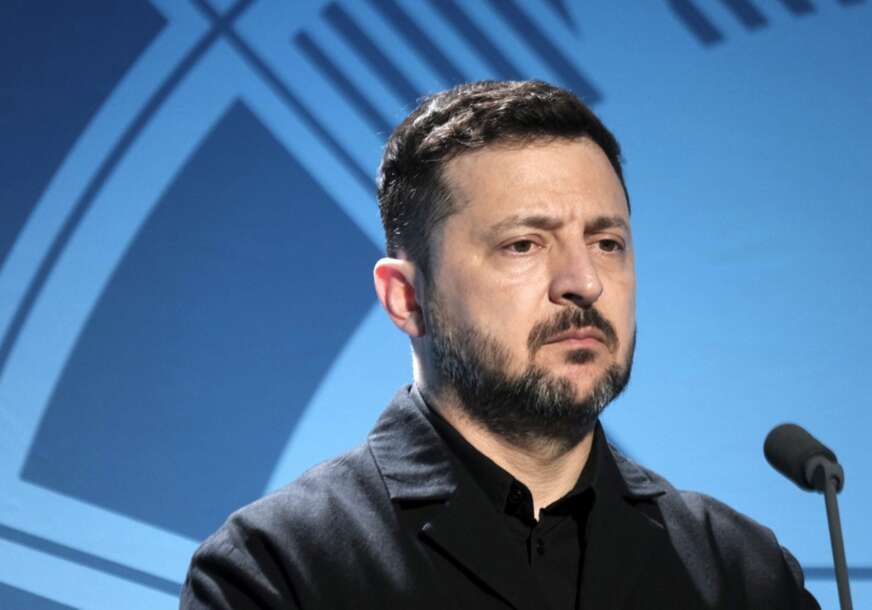 "Mijenjamo političku strategiju" Potres u Ukrajini, Zelenski predložio smjenu premijerke