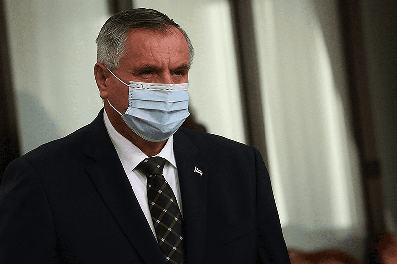 OTKAZANI SVI SASTANCI Premijer Srpske Radovan Višković testiran na korona virus
