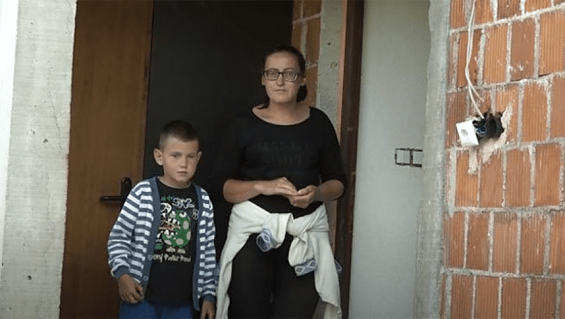 Ljudi velikog srca podižu kuću sedmogodišnjem dečaku, koji je nedavno ostao bez oca