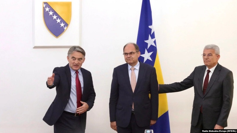 Predsjedavajući Predsjedništva BiH i visoki predstavnik na sastanku u Sarajevu