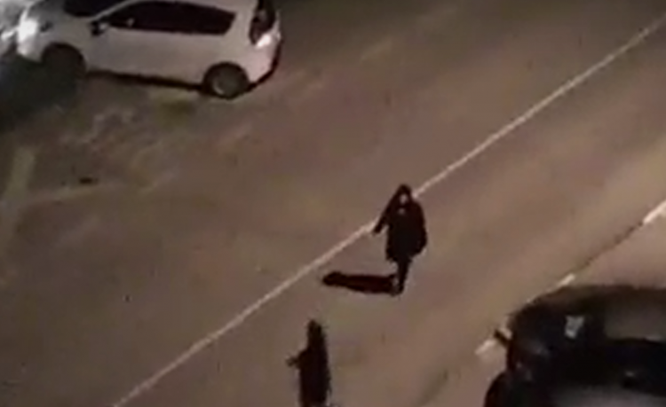 Ljubavna drama u Sarajevu: Tukla partnera, zaboravila na automobil (VIDEO)