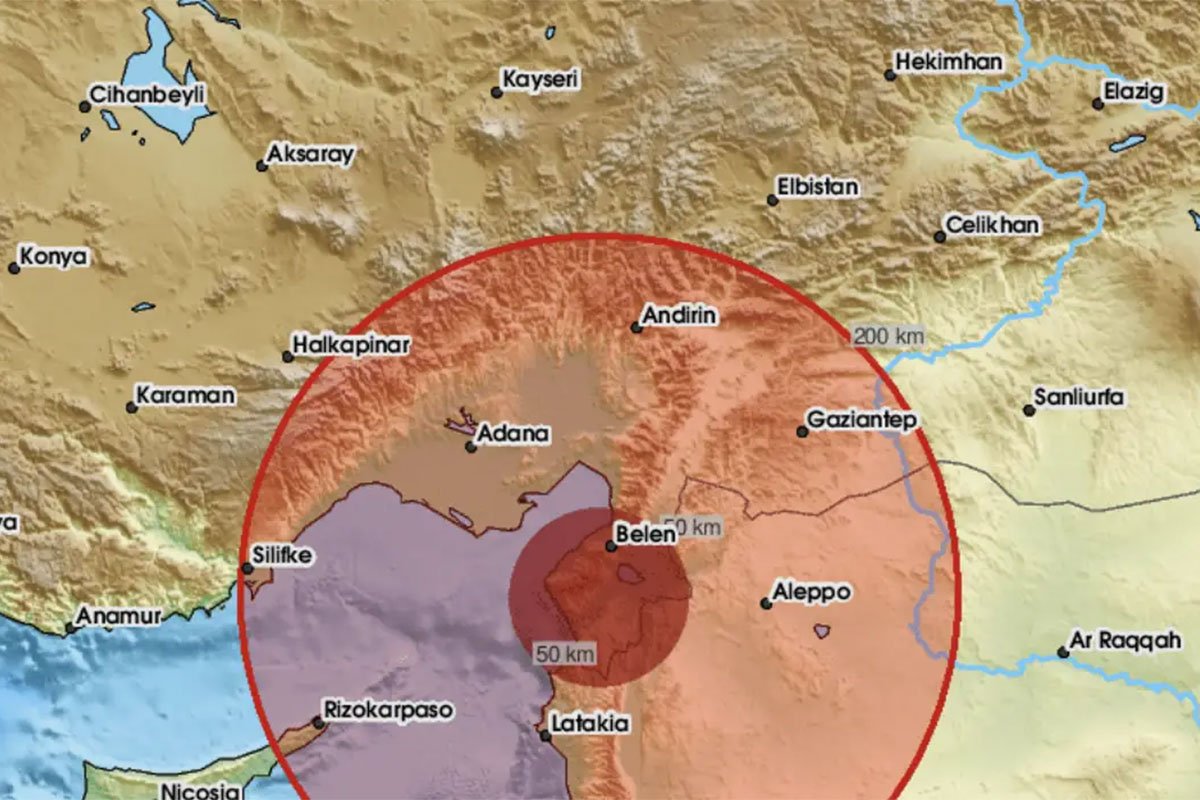 Jak zemljotres u Turskoj: Povrijeđene 23 osobe, ljudi skakali sa zgrada