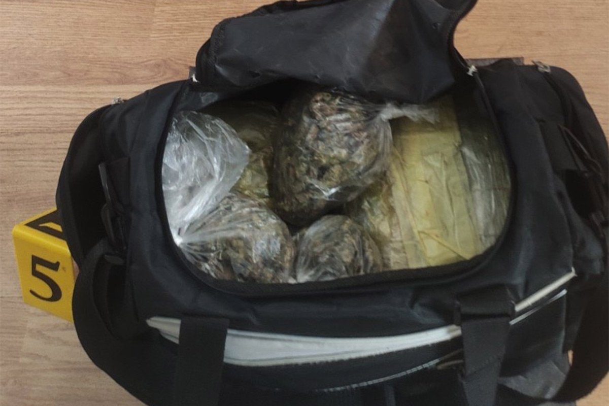 Zaplijenjeno 2,8 kilograma droge