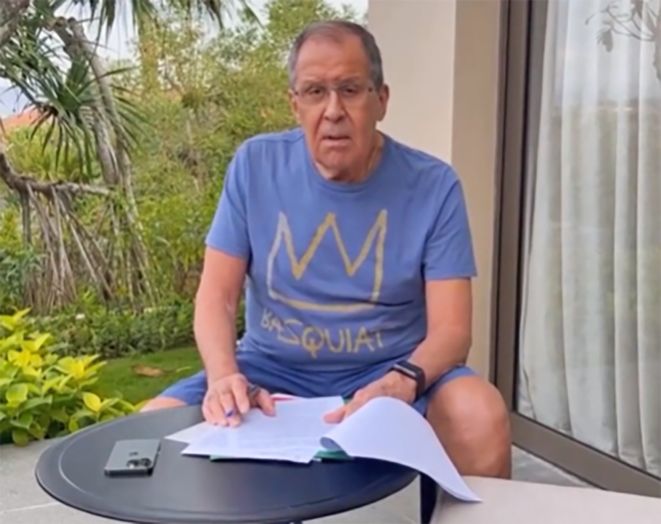 Oglasio se Sergej Lavrov nakon navoda da je u bolnici /VIDEO/