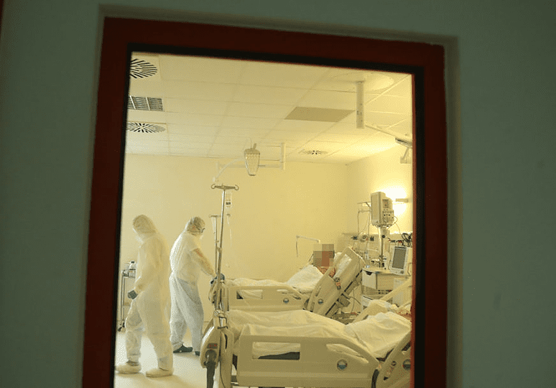 APEL NA POŠTOVANJE MJERA U Kantonu Sarajevo još 64 zaraženih, preminulo šest ljudi