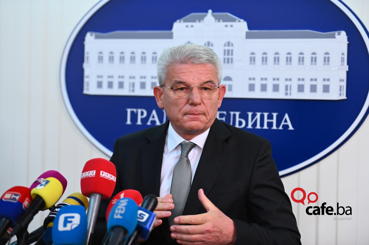 Džaferović izbjegao da priča o svojoj odgovornosti u ratu (FOTO)