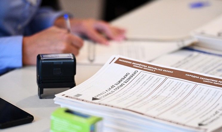 NOVE TEHNOLOGIJE NA 10 % BIRALIŠTA Sve o najskupljim izborima u istoriji BiH