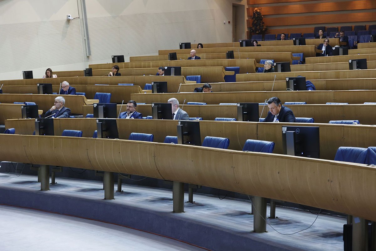 Predstavnički dom prihvatio smjenu srpskih kadrova