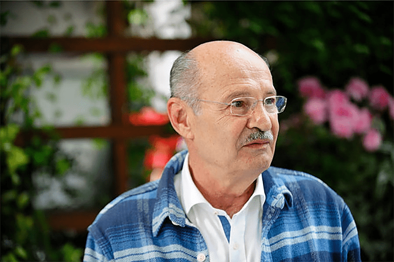 “NE ZNAM KADA ĆU IZAĆI” Glumac Mustafa Nadarević u bolnici