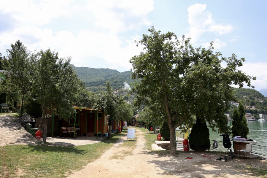 Da li ste posjetili biser u BiH gdje ljetuju Česi, Nijemci, Holanđani? (FOTO)