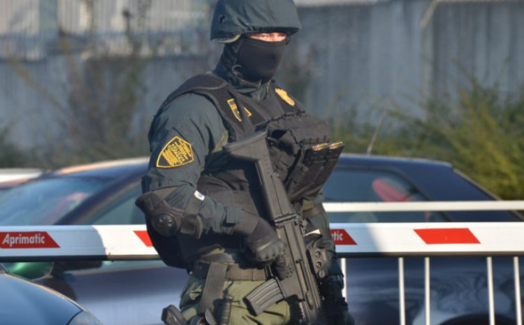 FUP pretresa na pet lokacija u Sarajevu: Sumnja se na izvršenje više krivičnih djela