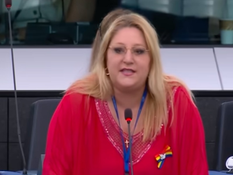 Poslanica iz Rumunije obećala da će dovesti sveštenika da 