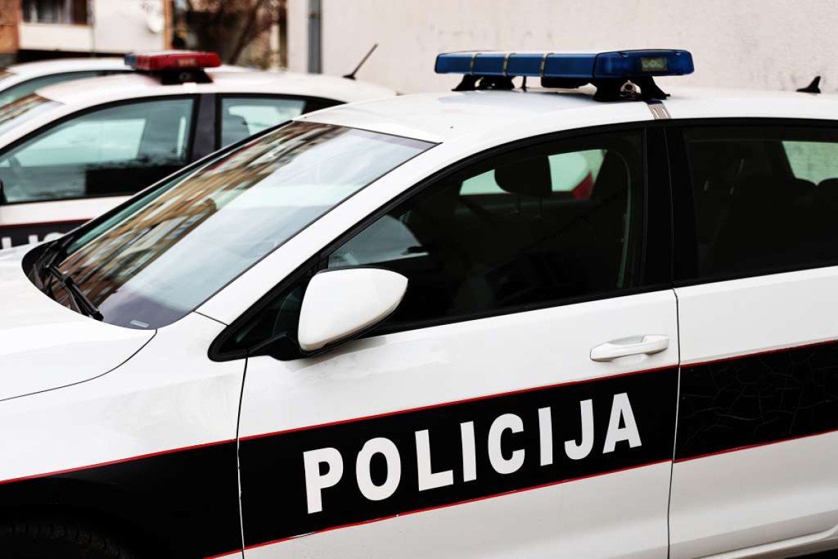 Velika akcija u Tešnju: Pronađeno više od 3 kg droge i eksplozivne naprave