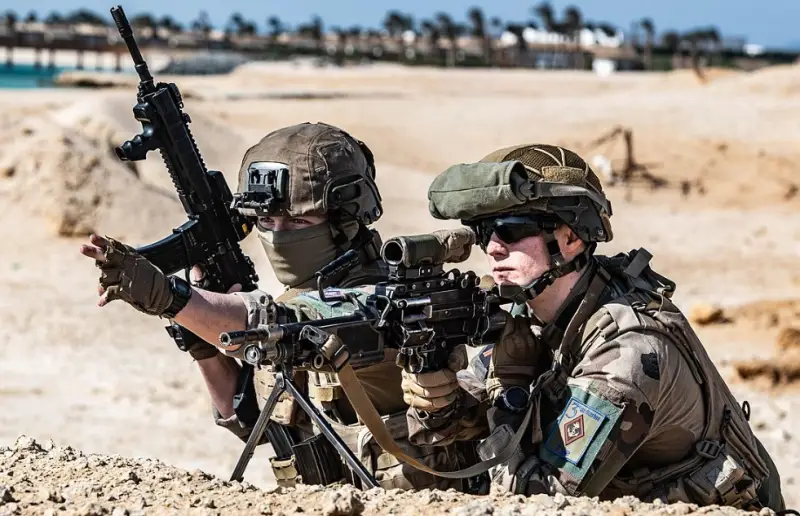 Francuski predsjednik Makron odlučio poslati dodatne trupe za suzbijanje protesta u Novoj Kaledoniji