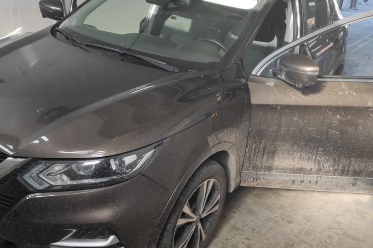  Ovo su uhapšeni zbog krađe skupocjenih automobila