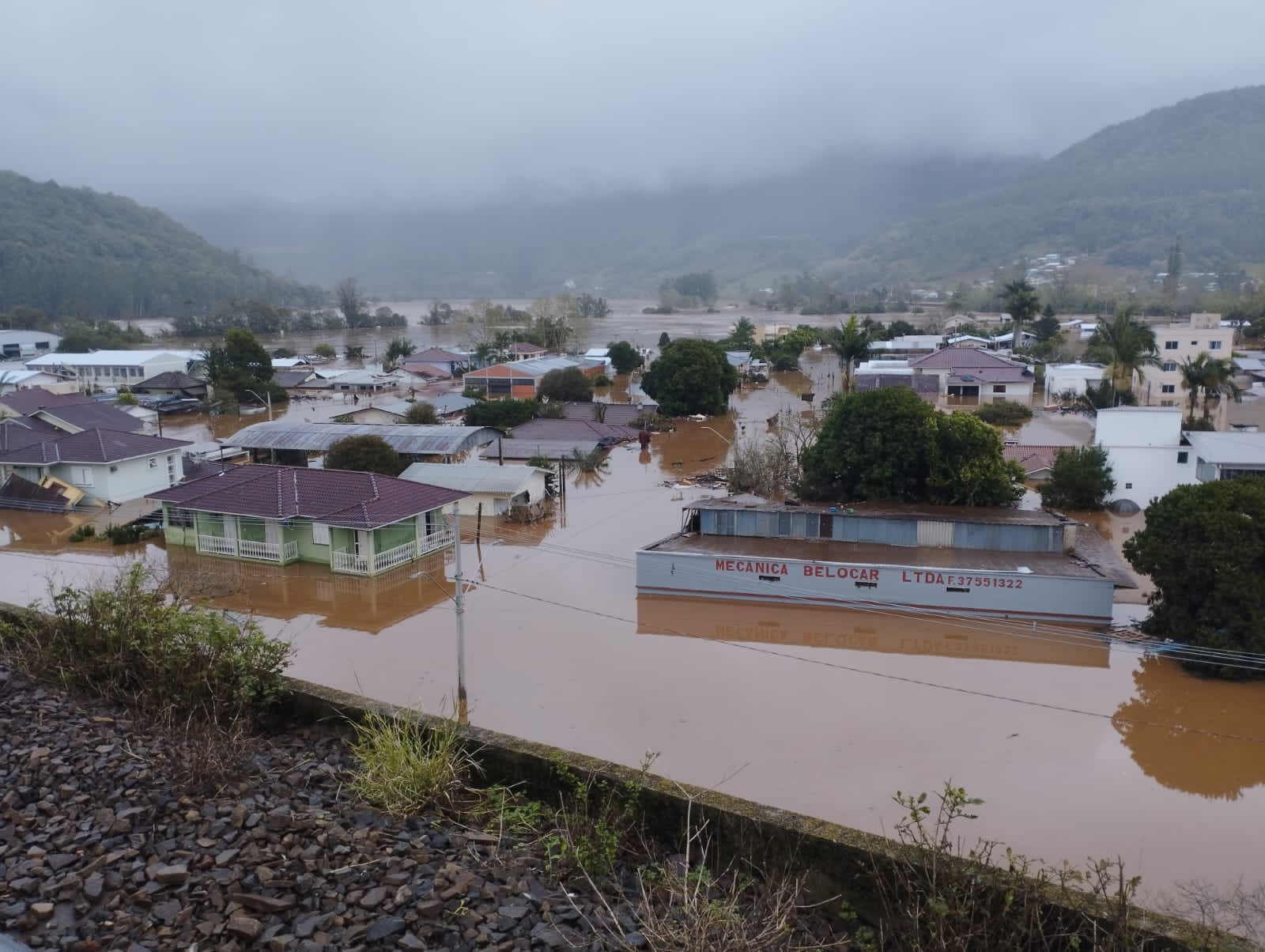 Oluja napravila haos u Brazilu: Poginula 21 osoba, 1.600 ljudi ostalo bez kuća