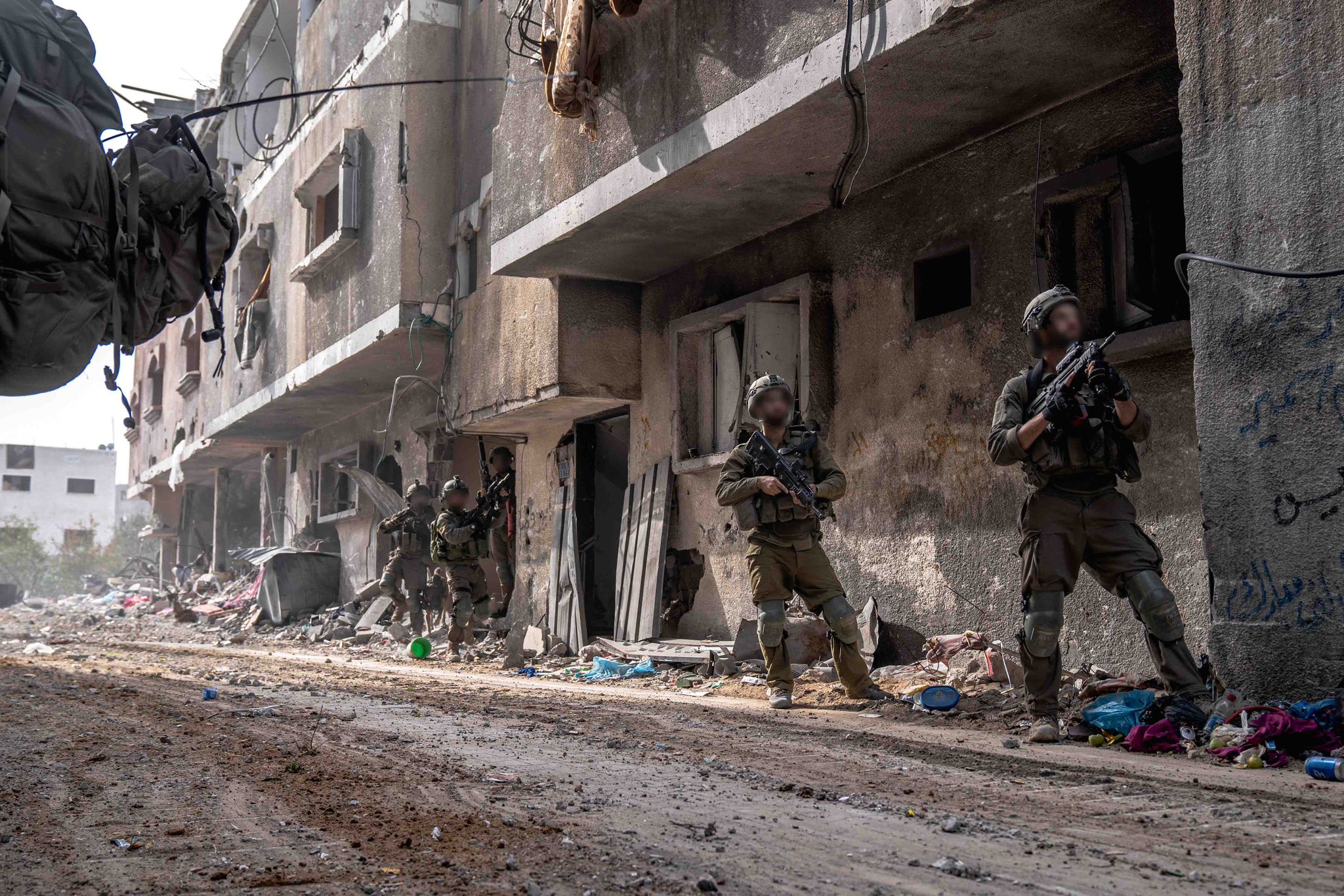 Novi izraelski napadi širom Gaze, odloženo glasanje o rezoluciji o prekidu vatre