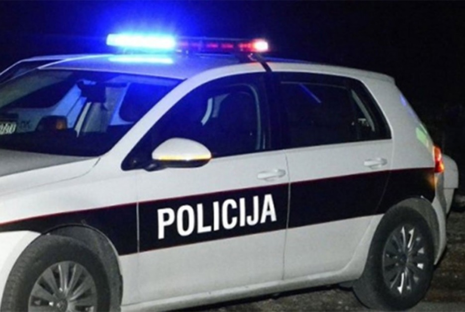 Ukradena veća količina pištolja iz trgovine