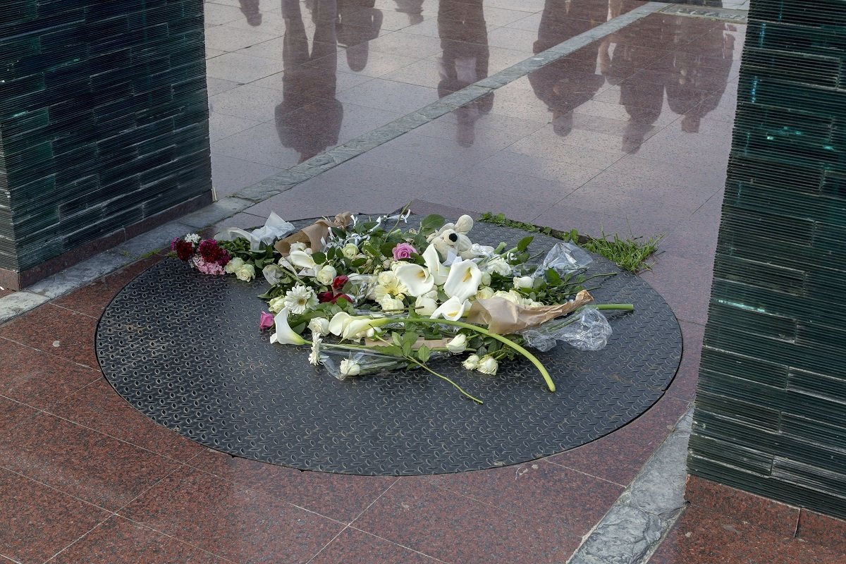 Poznato vrijeme sahrane troje djece i čuvara iz osnovne škole