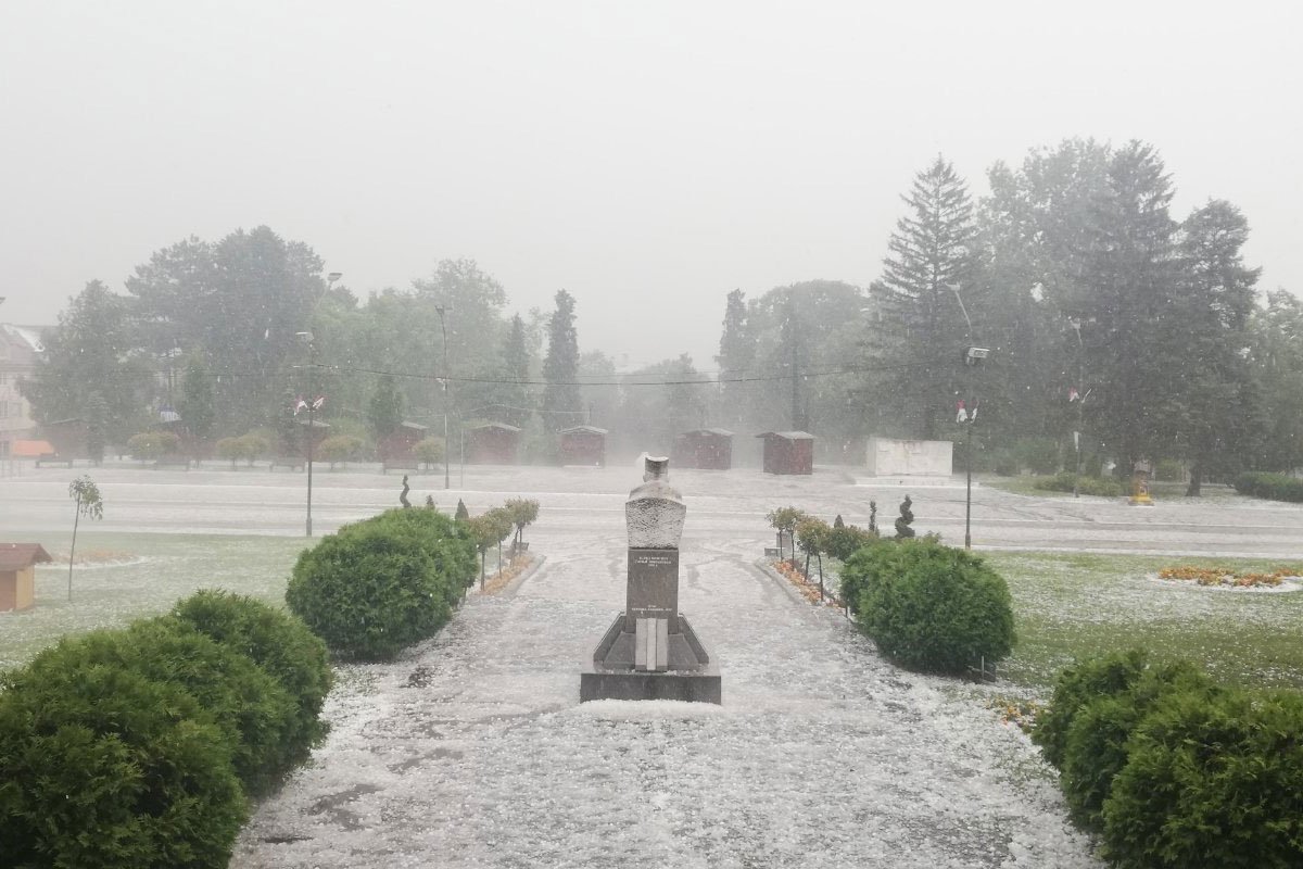 Superćelijska oluja 