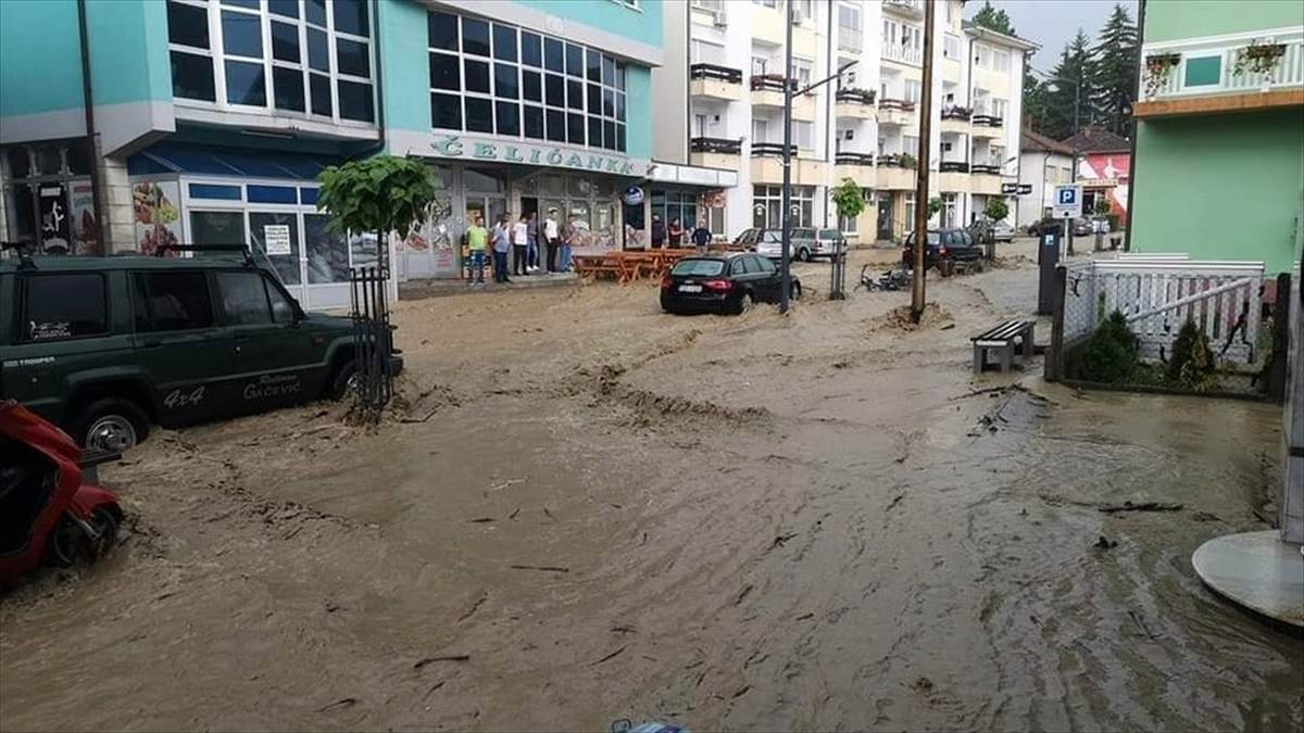 STRAŠNE SLIKE U Tešnju i Čeliću proglašeno stanje prirodne nesreće (FOTO)