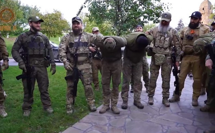 Maloljetni sinovi Ramzana Kadirova: Ocu doveli na poklon tri ukrajinska ratna zarobljenika /VIDEO/