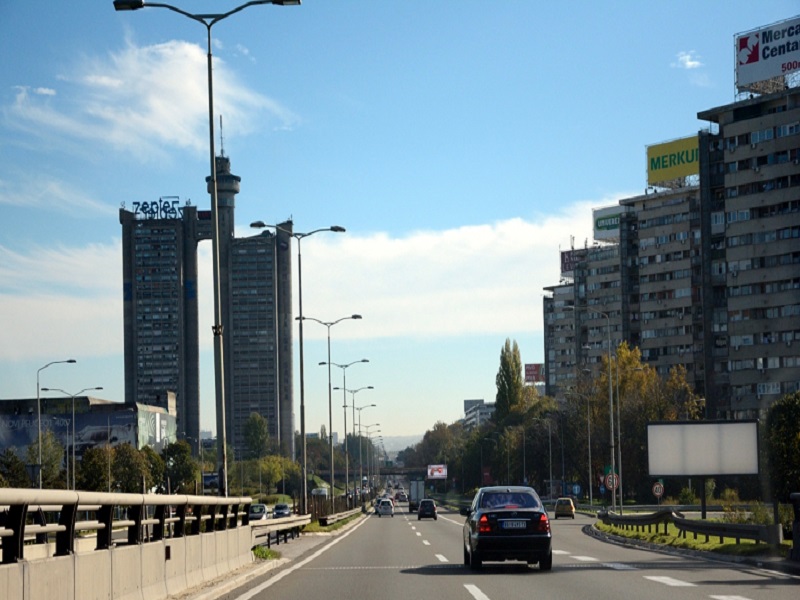 Od danas nove table i nova pravila na auto-putu kroz Beograd