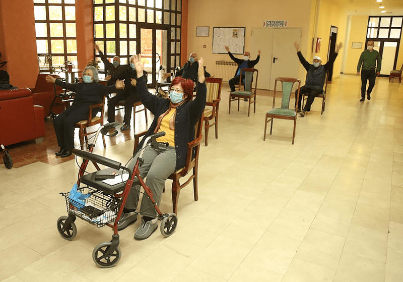 POZITIVAN SVAKI ČETVRTI STANAR U banjalučkom Domu penzionera BUKNULA KORONA