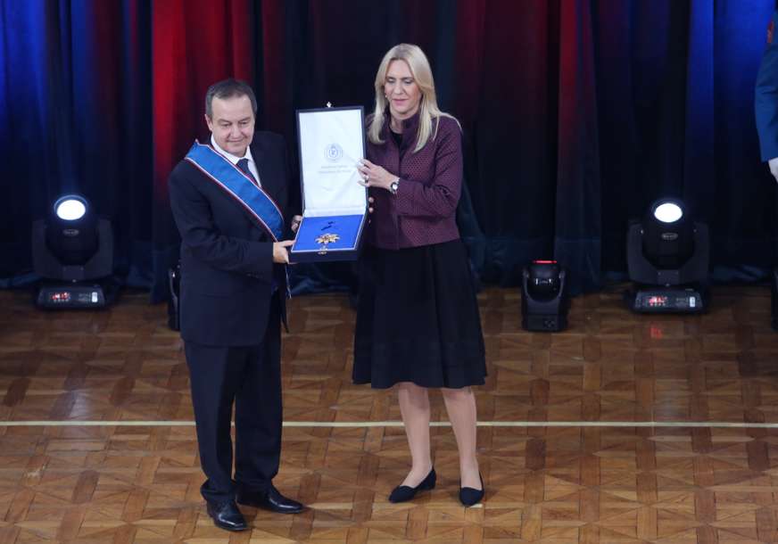 Ivici Dačiću orden Srpske na lenti