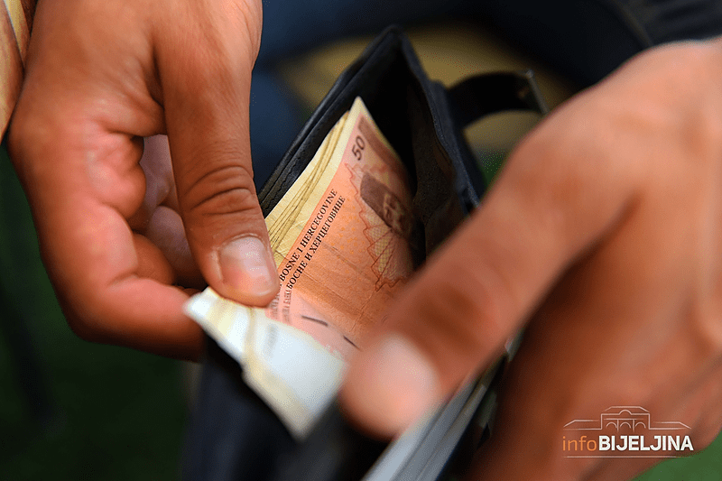 Višković: Od juna povećanje plata svim radnicima u Srpskoj