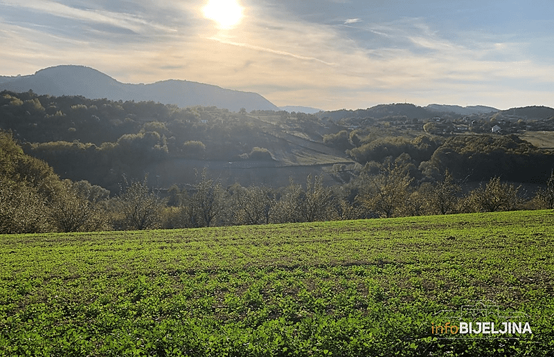 SUNČANO I TOPLO Temperatura dana do 30 stepeni