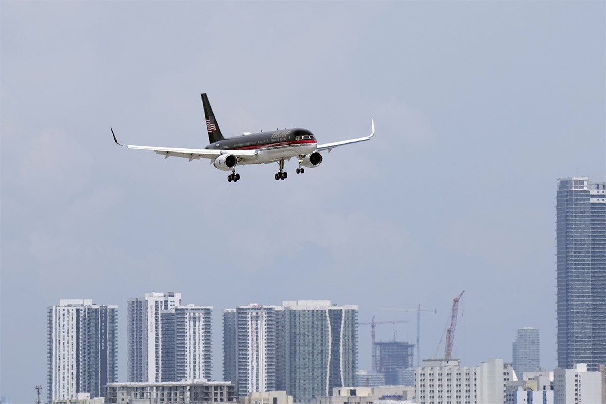 Tramp stigao u Majami, danas pred sudom