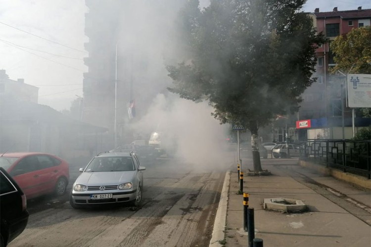 Spriječen upad Rosu u poslovne objekte u Kosovskoj Mitrovici
