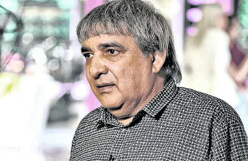 “PADAO SAM U NESVIJEST, GUBIO PAMĆENJE” Pjevač ispričao detalje borbe sa koronom