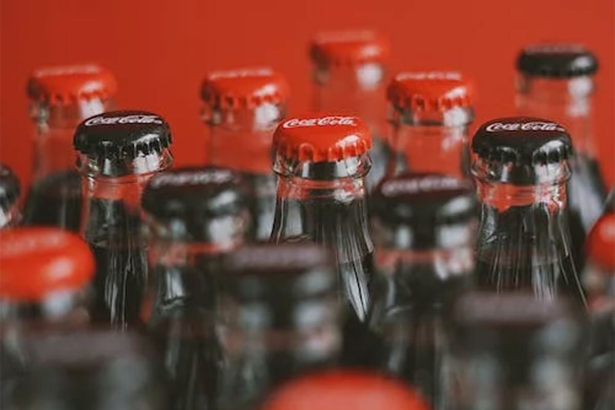 Koka-Kola se vraća na police