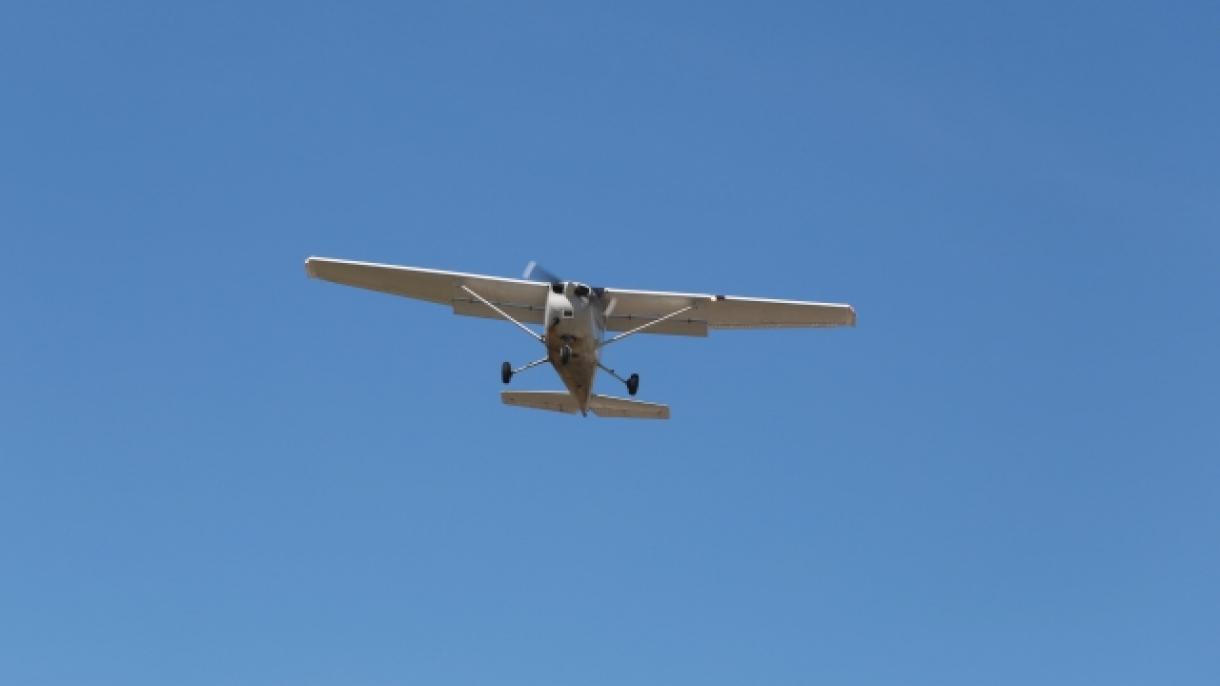 Sudar dva aviona za obuku, poginula tri pilota