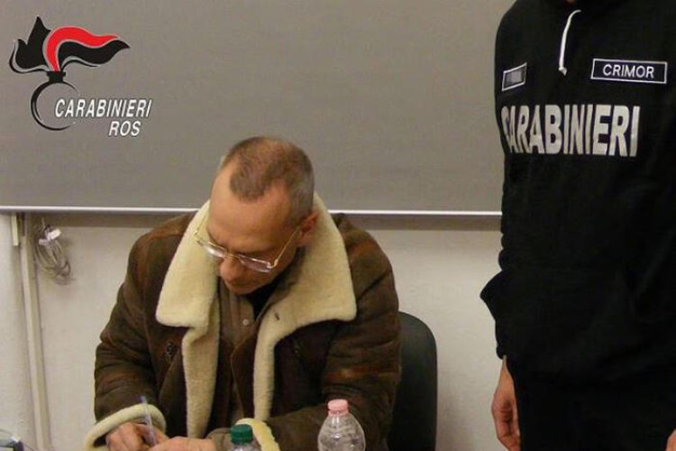 Uhapšena trojica saradnika šefa Koza Nostre, 