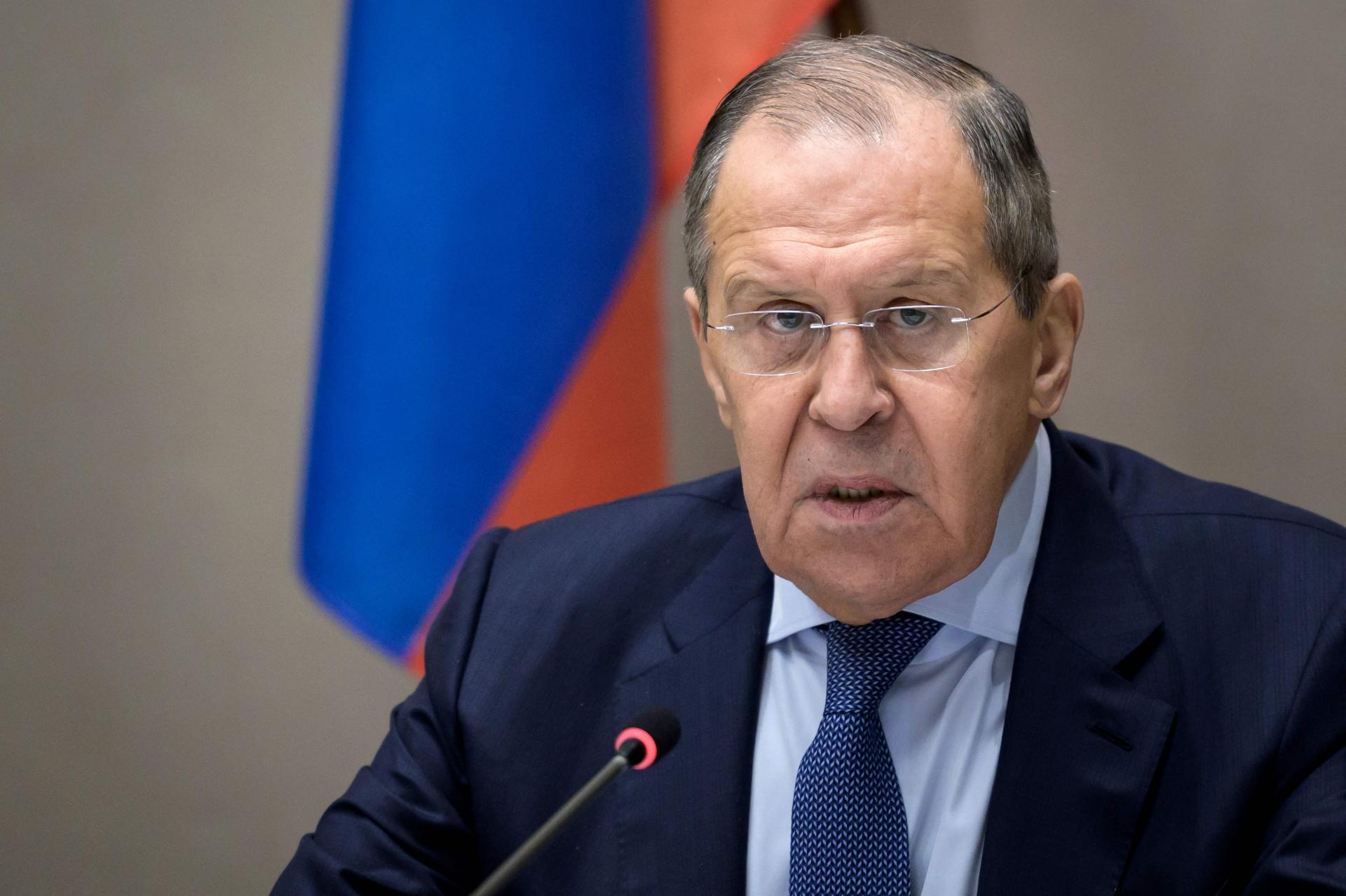 Lavrov: Evropa uvijek zažmuri na jedno oko kad dobije direktivu iz Vašingtona