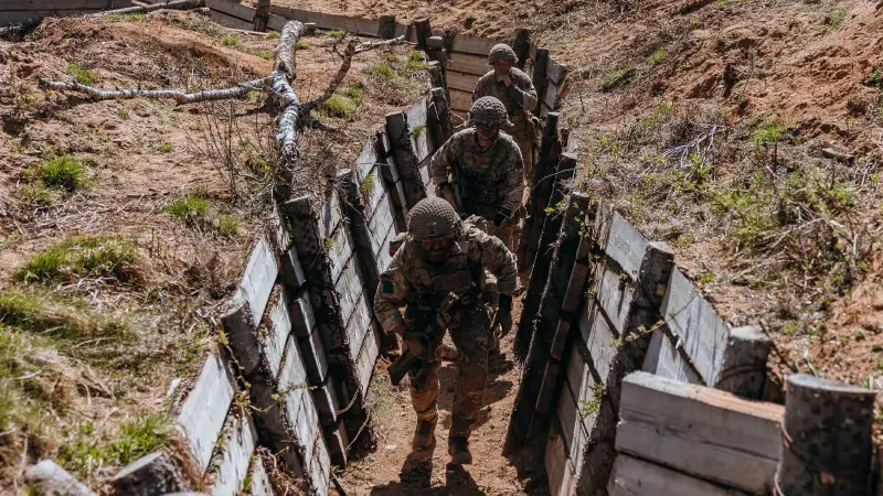 „Izgubljene su nekadašnje kompetencije“: General je kritikovao nivo obučenosti britanske vojske