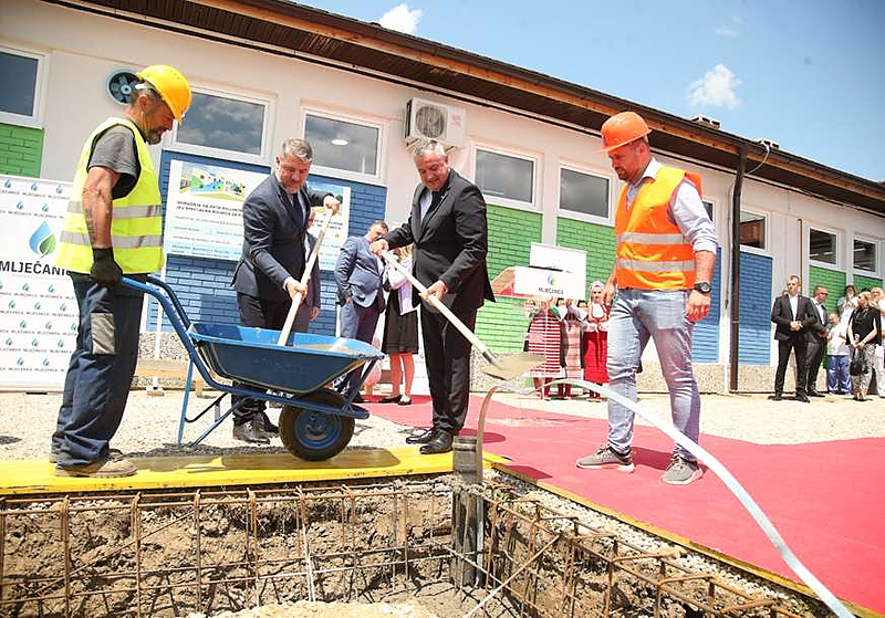 Višković: Banja 