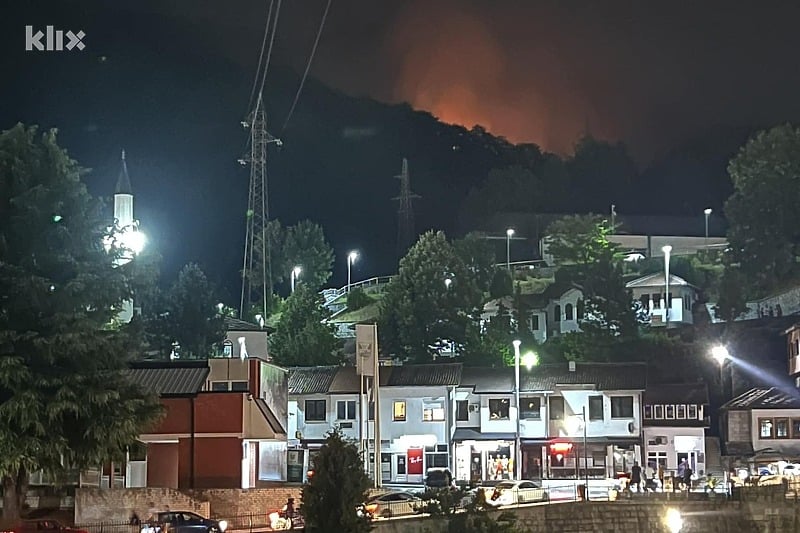 Veliki požar u Konjicu: Pozivaju se građani da pomognu (VIDEO)