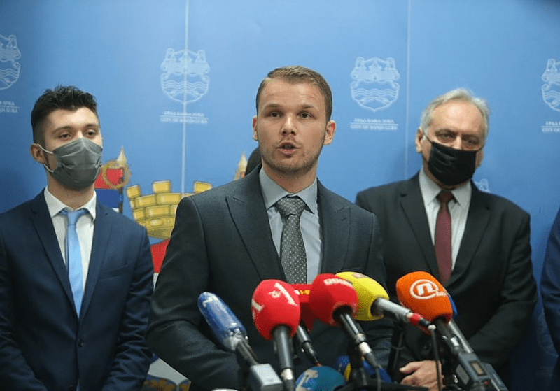 PRVO OBRAĆANJE STANIVUKOVIĆA 