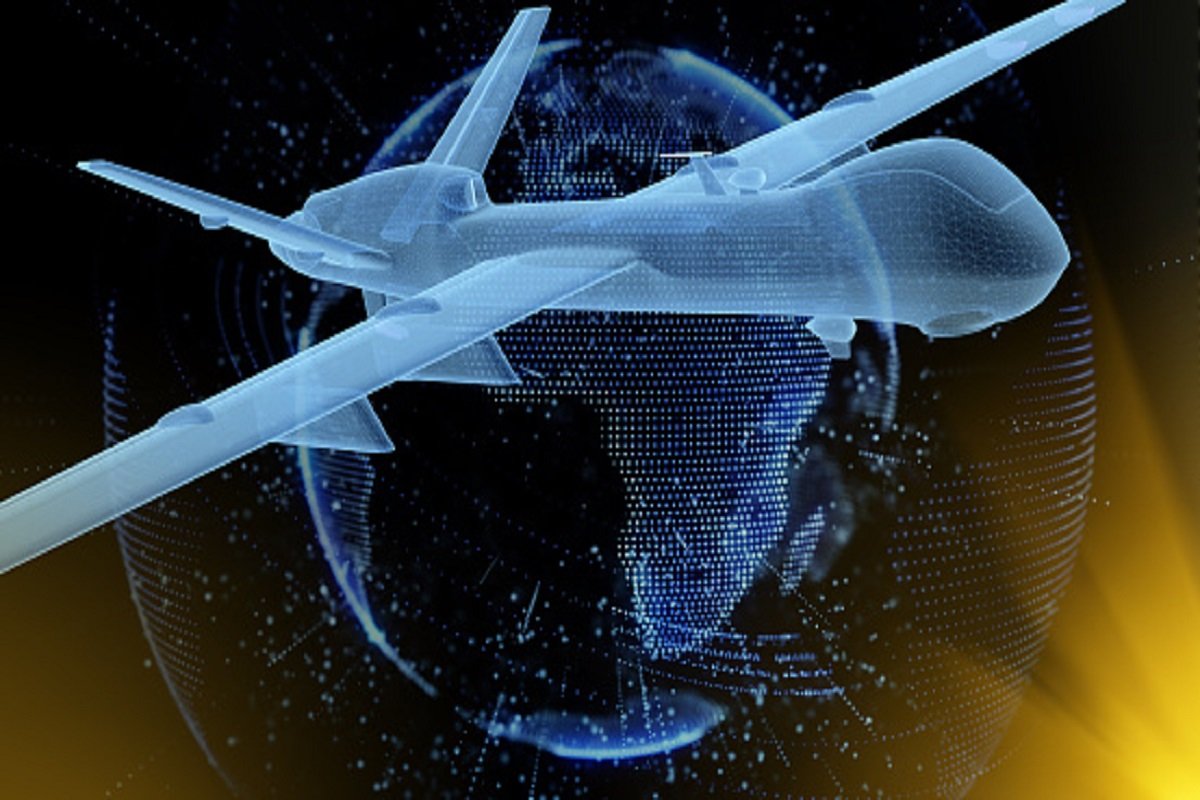 Dron s eksplozivom sletio u turističko mjesto