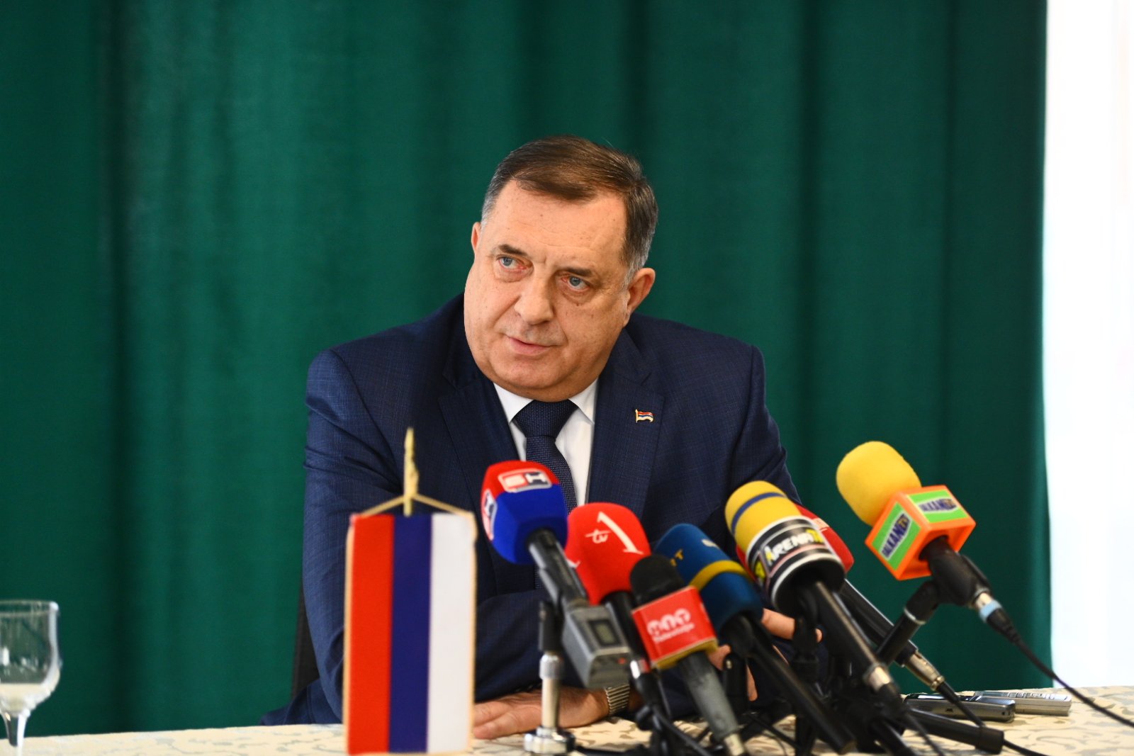 Dodik: Ponosan sam na orden iz Rusije (FOTO)