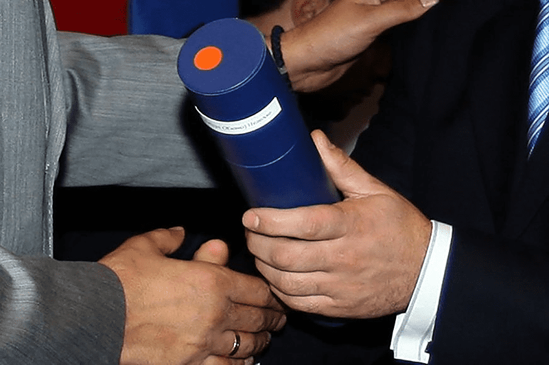 SPORNO IZDAVANJE MAGISTARSKH DIPLOMA Inspekcija o kontroli rada Univerziteta 