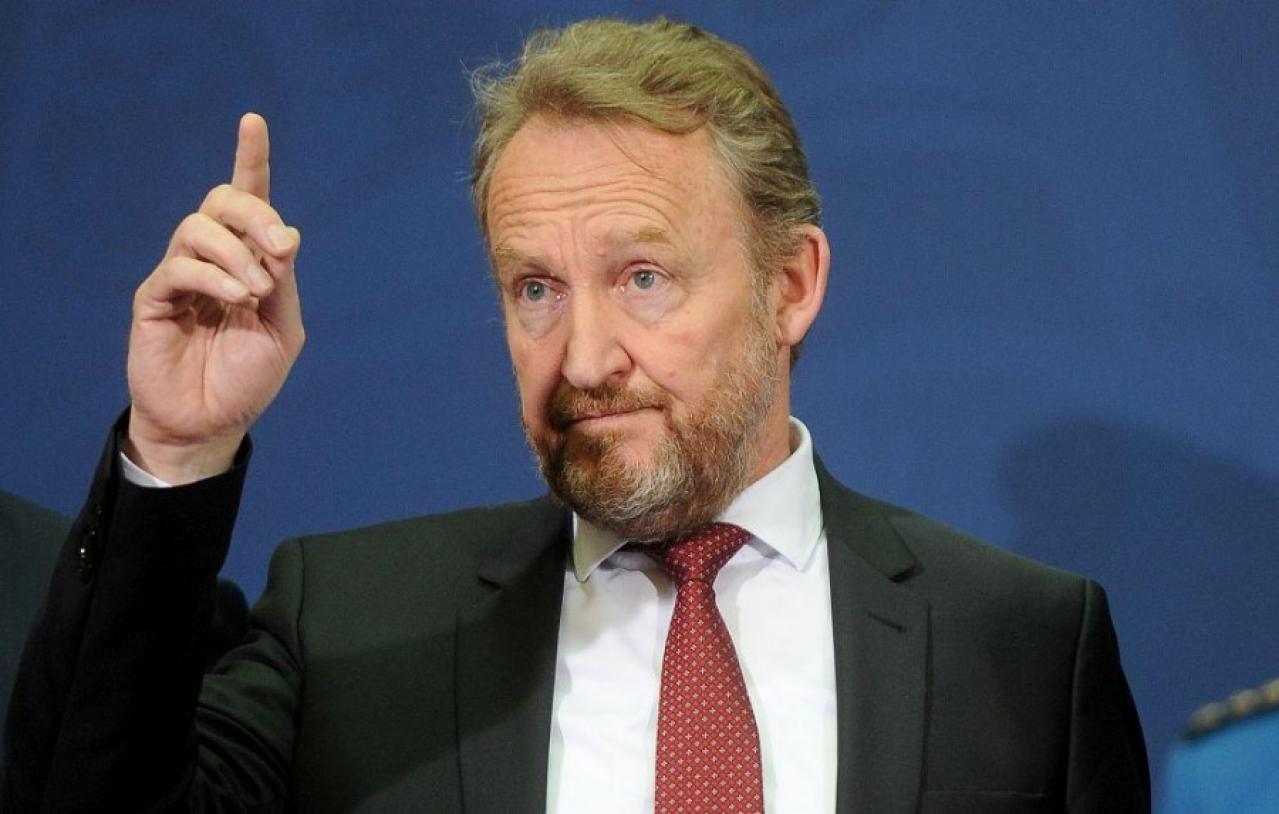 Izetbegović sa Varheljijem: Odbio sam razgovor o izmjenama Izbornog zakona