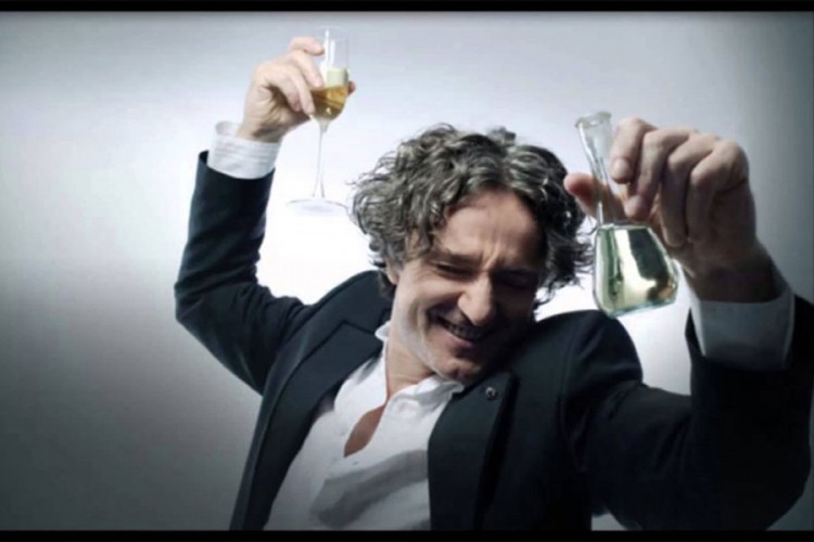 Bregović: Pojavio se lik u kupaćim gaćicama i počeo da puca