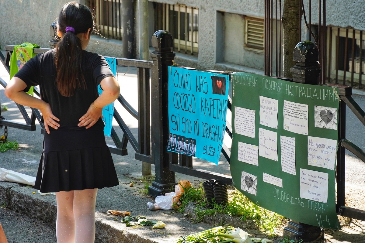 Ministar predlaže da se sruši OŠ 